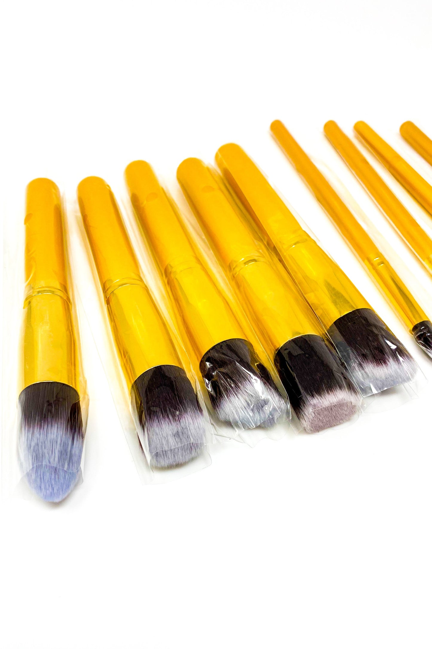 Makeup - Everything Beat 8 - 10 Piece Makeup Brush Set