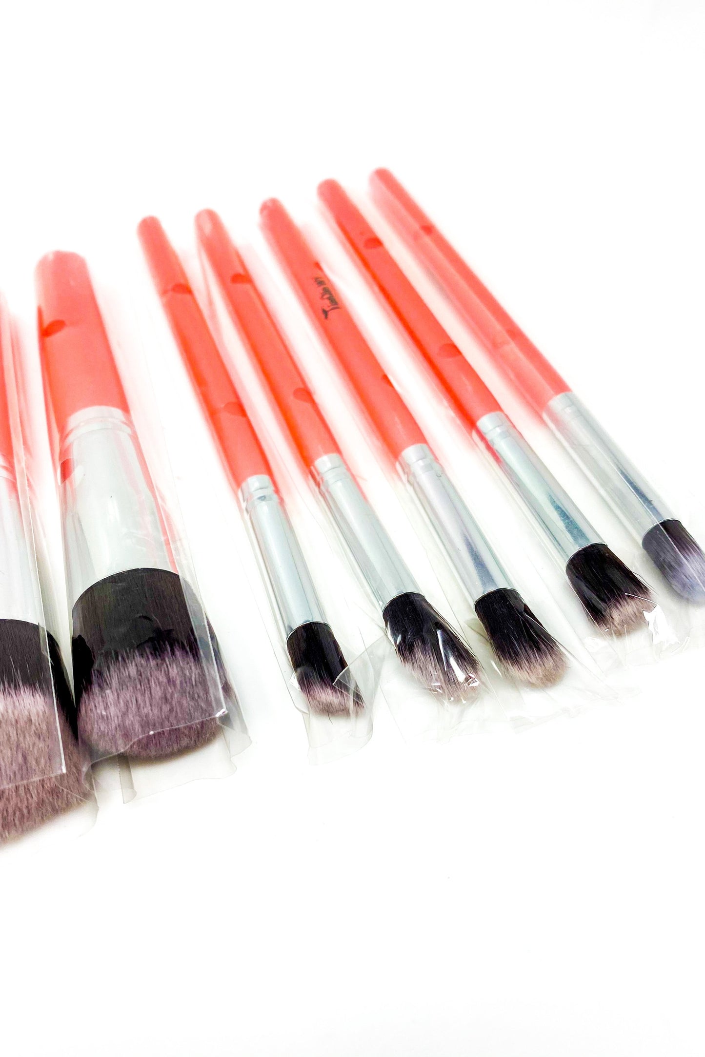 Makeup - Everything Beat 8 - 10 Piece Makeup Brush Set